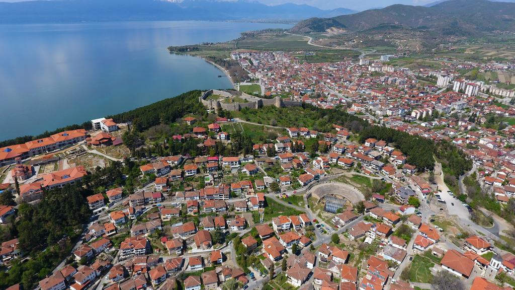 Apartment Damjan Ohrid Bagian luar foto